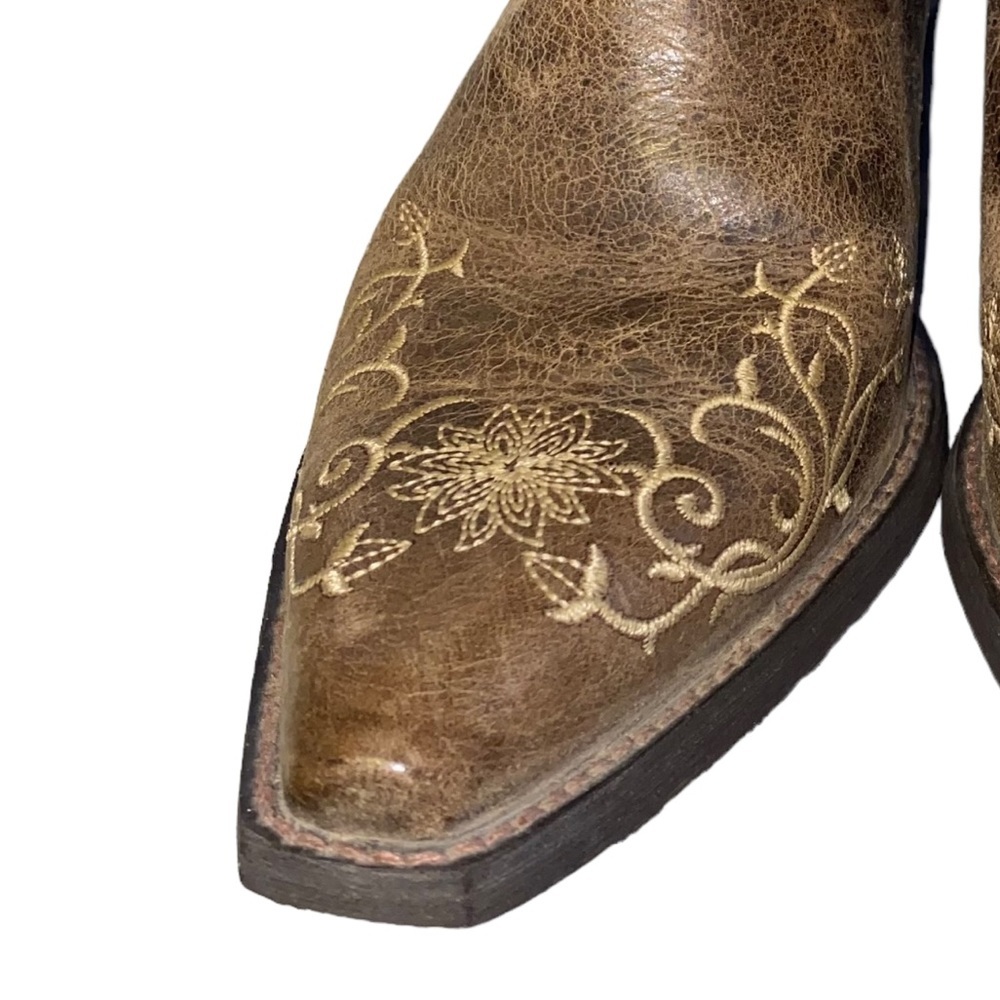 Laredo Taupe Embordered Design Cowgirl Western Jasmine Snip Heel Boot Size 10 - Picture 10 of 15